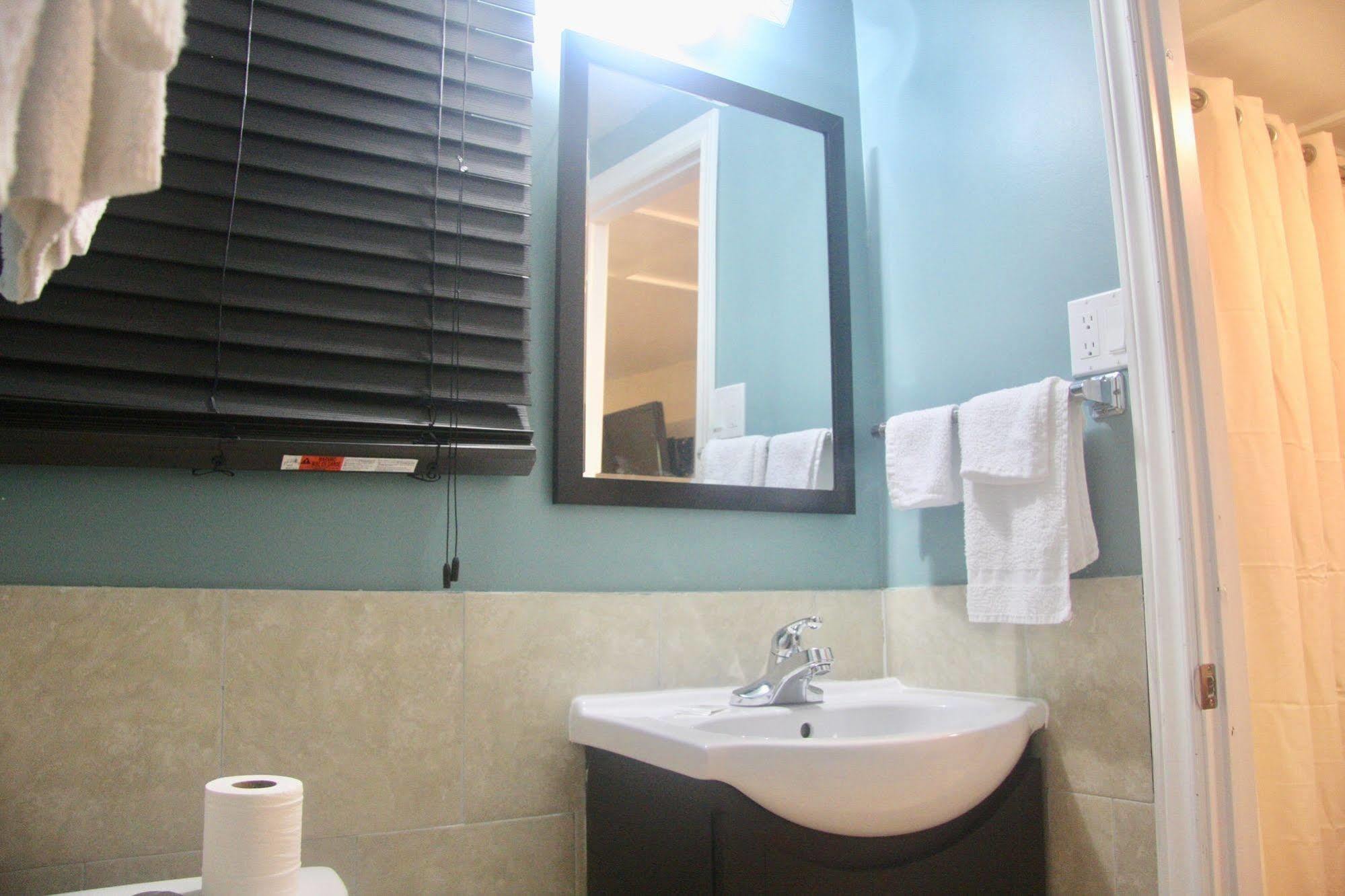 American Plaza Motel London Ngoại thất bức ảnh