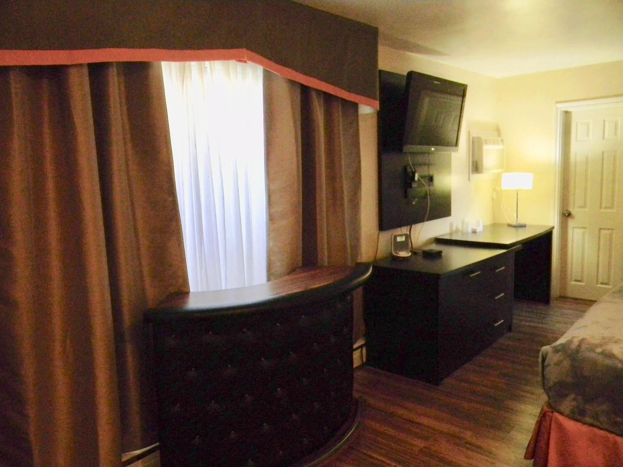 American Plaza Motel London Ngoại thất bức ảnh